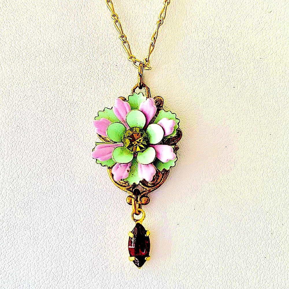 ☃️ 🎁NEW Polish JANNY Vtg-New NECKLACE - VTG -